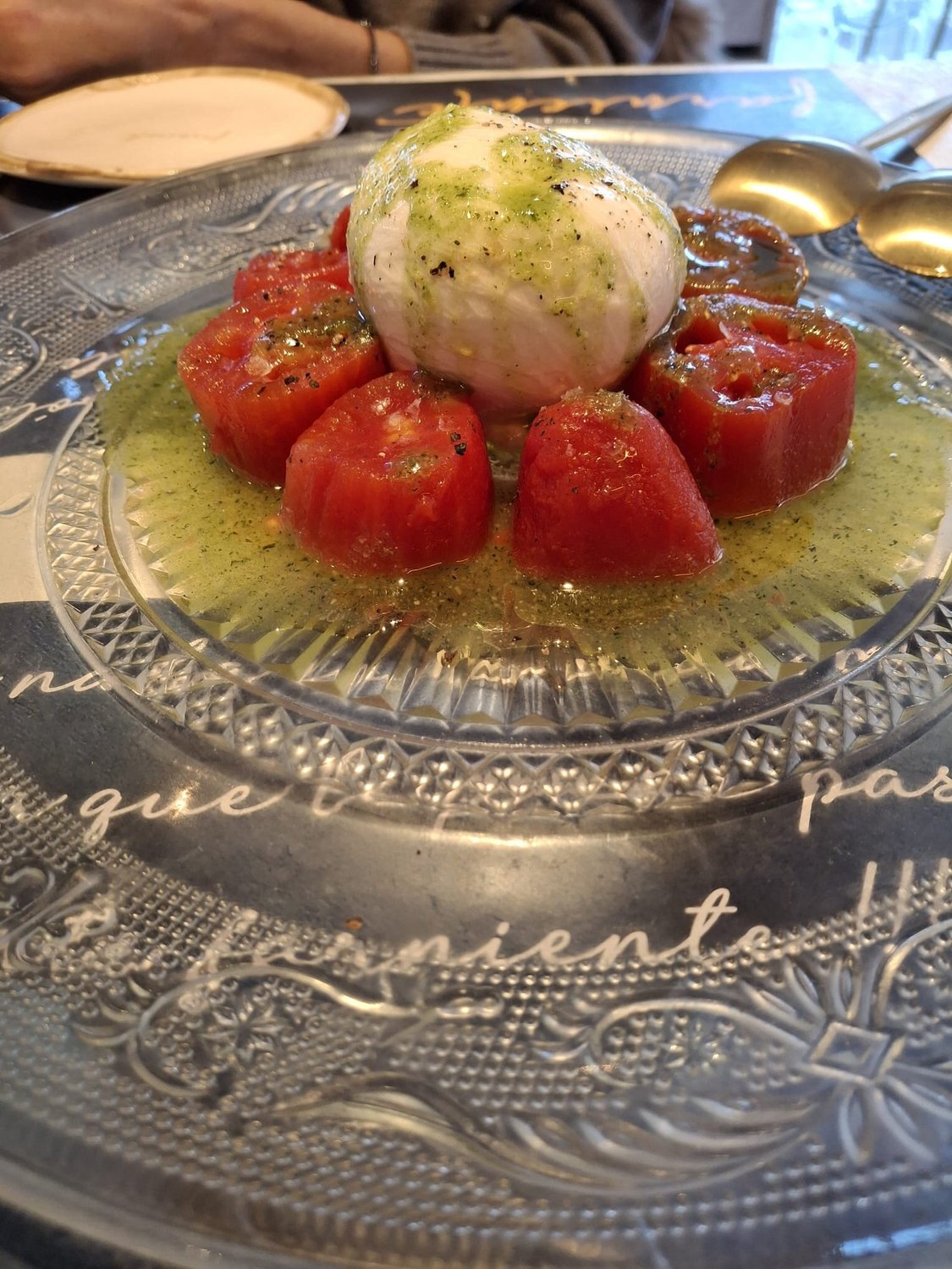Tomate de temporada relleno
